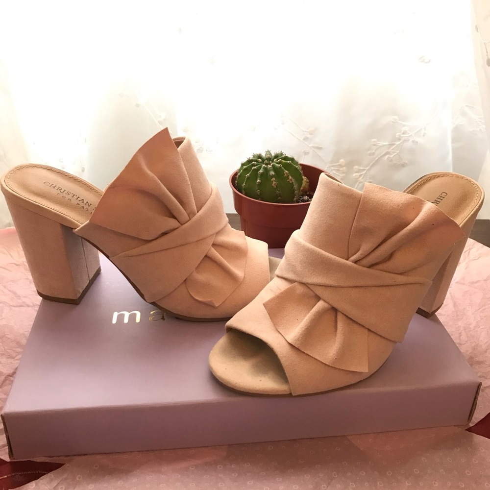 Cute open toe heeled sandals